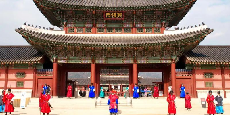 Cung điện Gyeongbok dấu ấn các triều đại phong kiến